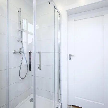 3 Maja 32b -b By Homeprime Apartment