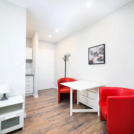 3 Maja 32b -b By Homeprime Сопот